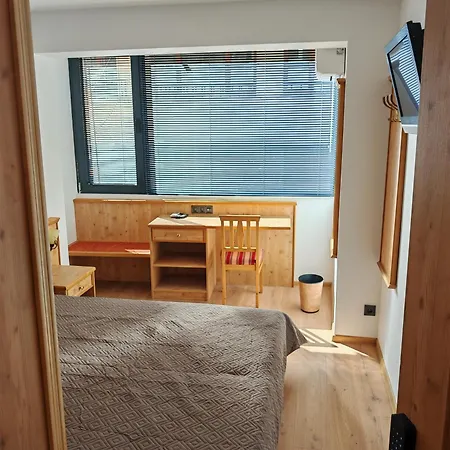 Homestay Vitosha Park *